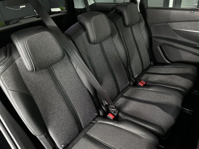 2019 Peugeot 5008
