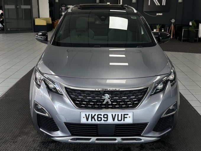 2019 Peugeot 5008