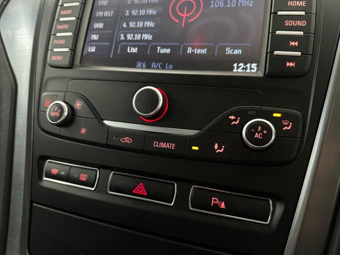 2013 Ford Mondeo