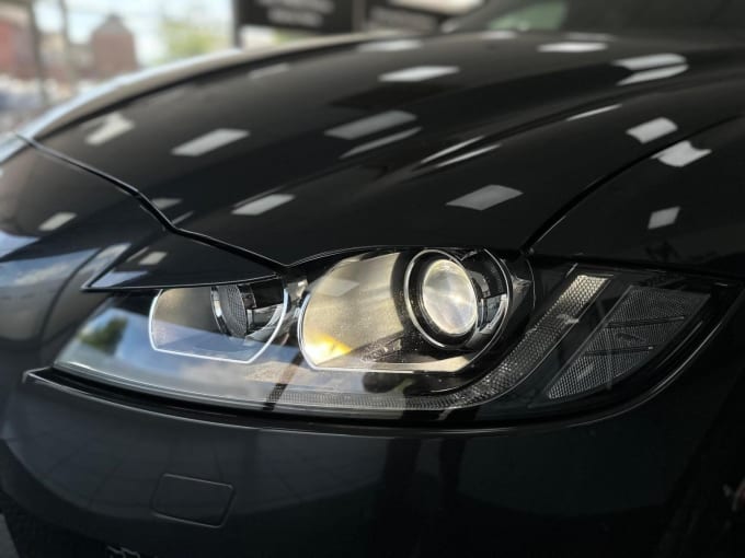 2017 Jaguar Xf