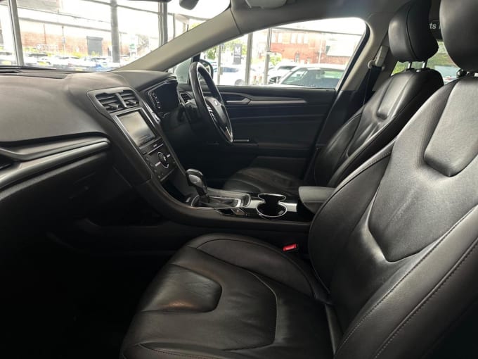 2015 Ford Mondeo