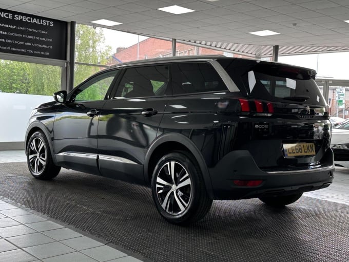 2019 Peugeot 5008