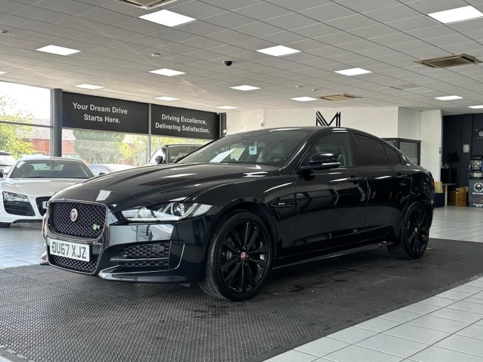 2017 Jaguar Xe