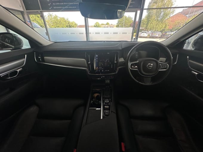 2020 Volvo S90