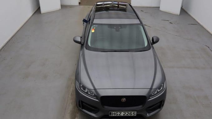 2017 Jaguar F-pace