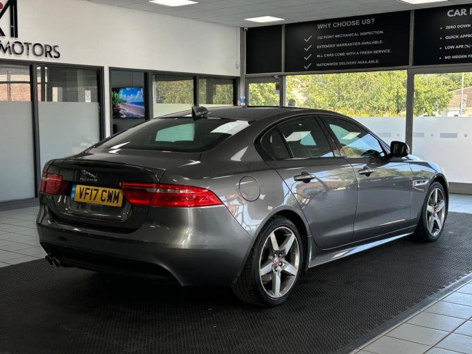 2017 Jaguar Xe