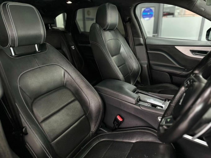 2018 Jaguar F-pace