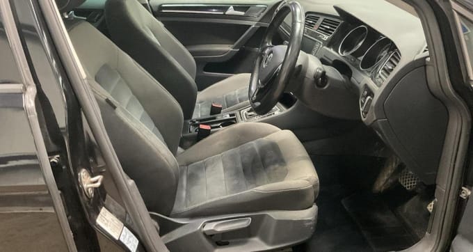 2016 Volkswagen Golf