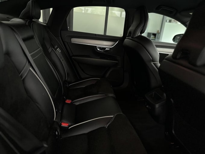 2019 Volvo S90