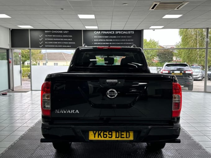 2020 Nissan Navara