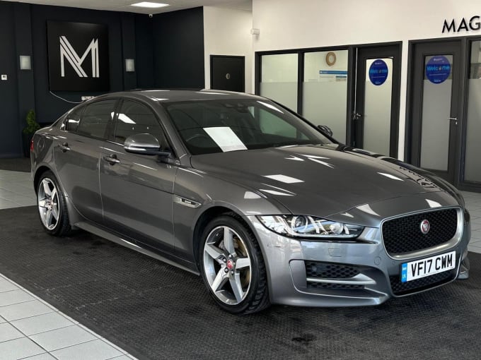 2017 Jaguar Xe