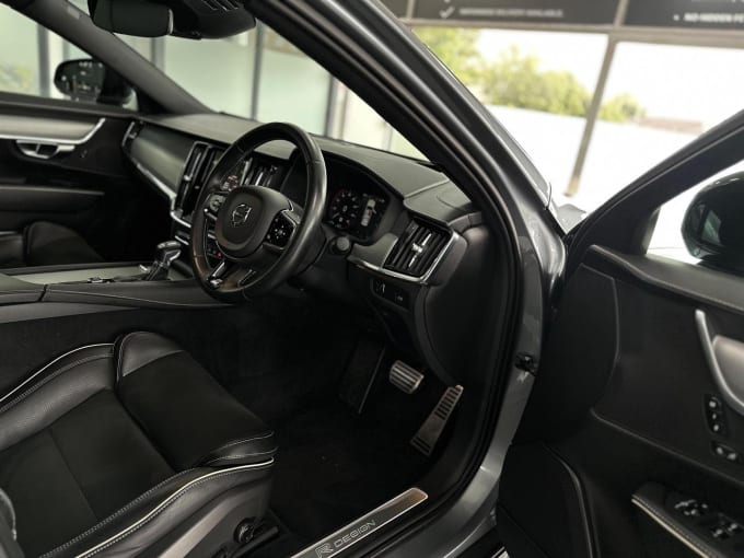 2019 Volvo S90