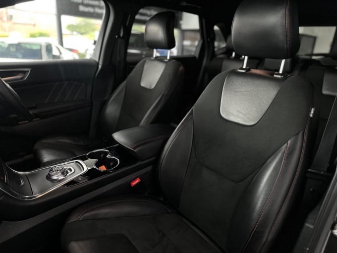 2019 Ford Edge
