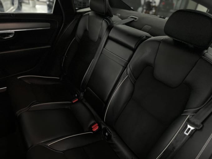 2019 Volvo S90