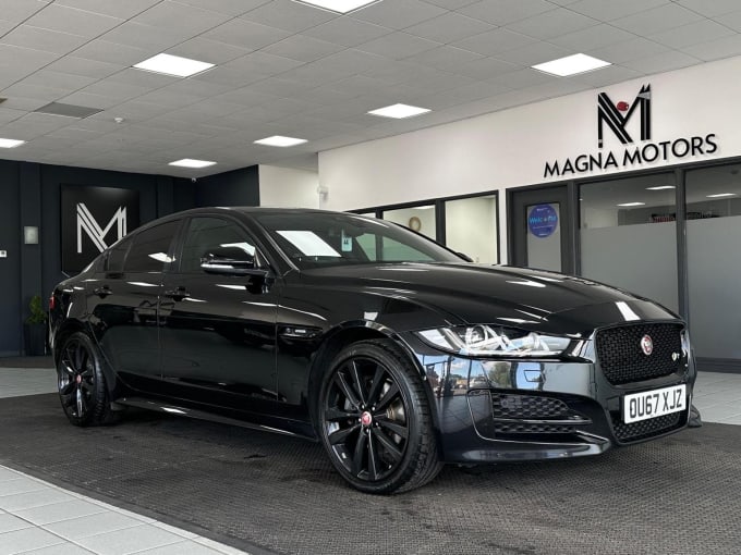 2017 Jaguar Xe