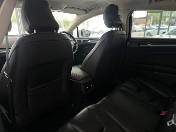 2015 Ford Mondeo