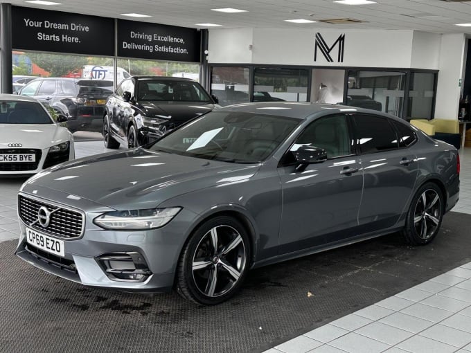 2019 Volvo S90