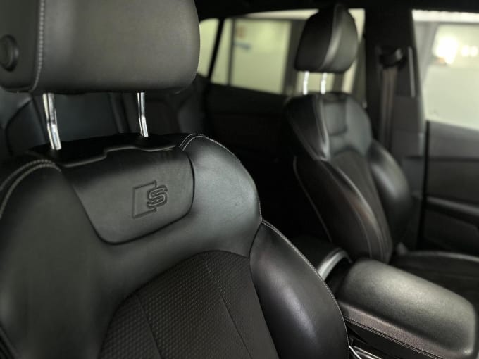 2018 Audi Q8