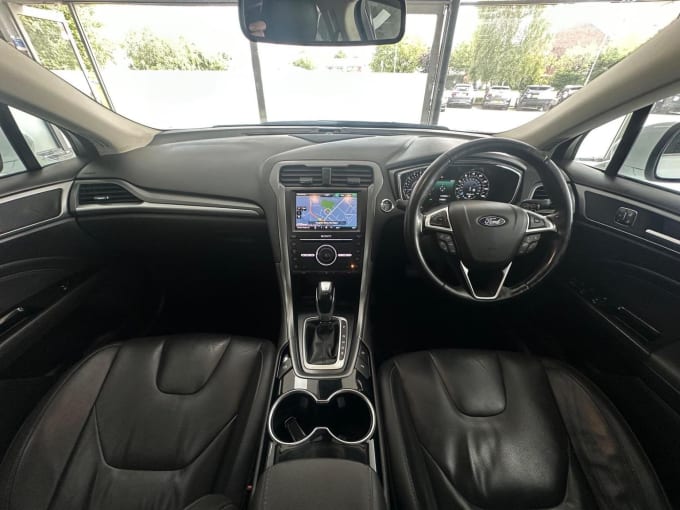 2015 Ford Mondeo