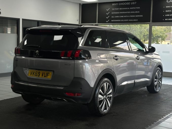 2019 Peugeot 5008