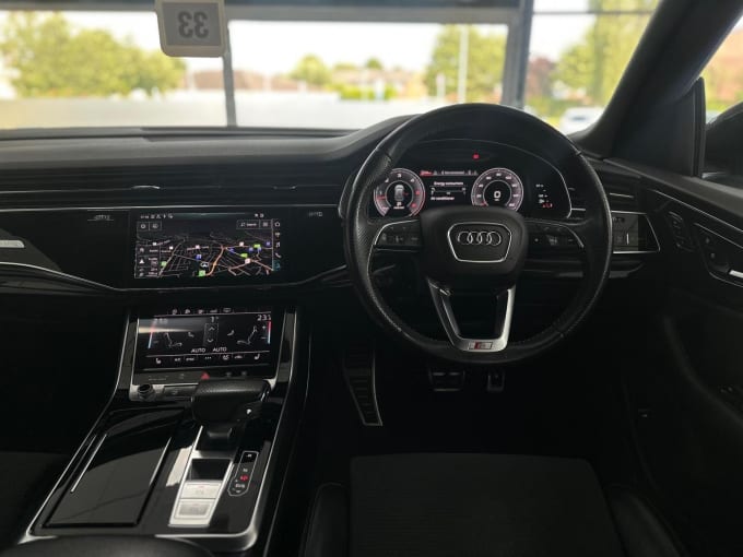 2018 Audi Q8