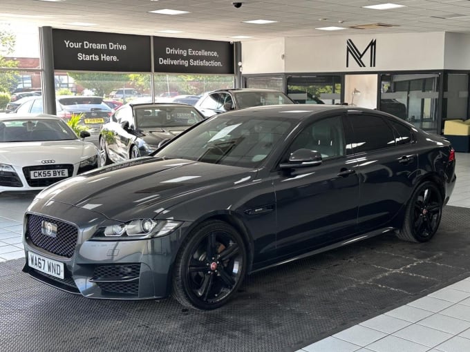2017 Jaguar Xf