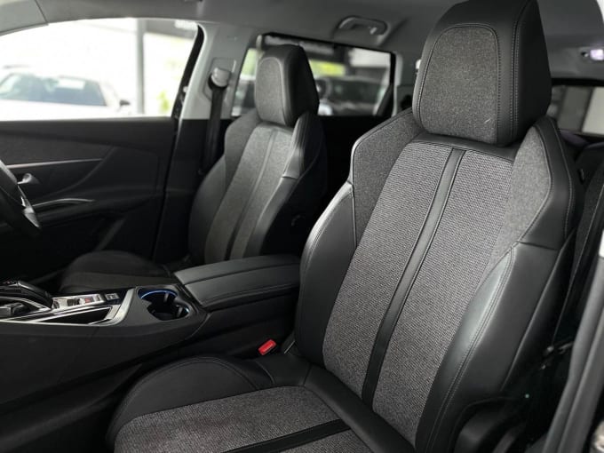 2019 Peugeot 5008