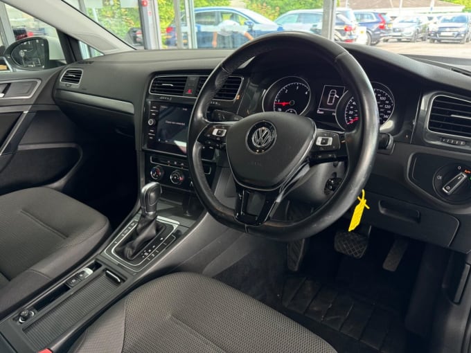 2017 Volkswagen Golf