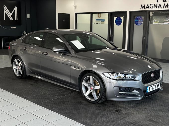 2017 Jaguar Xe