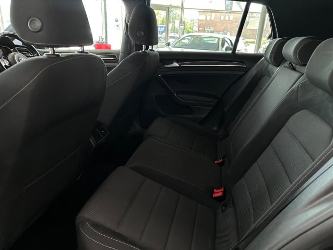 2018 Volkswagen Golf