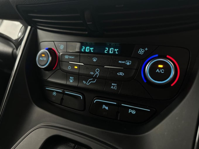 2017 Ford Kuga