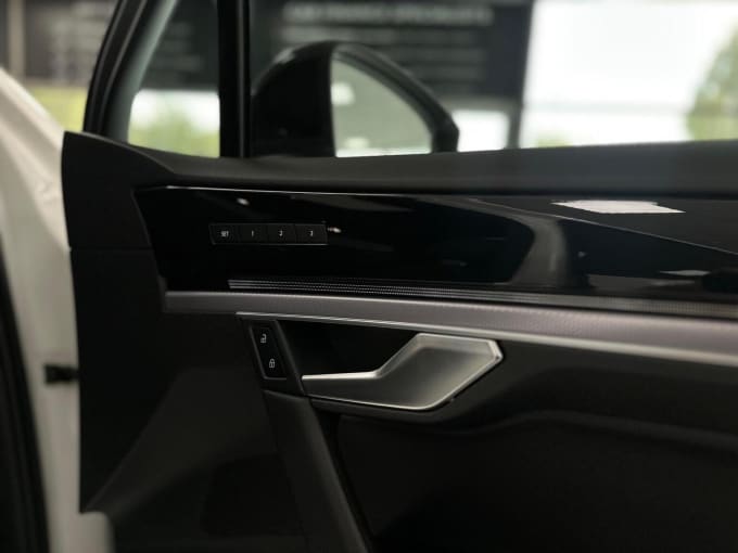 2022 Volkswagen Touareg