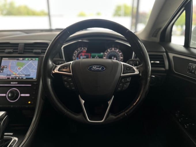 2015 Ford Mondeo