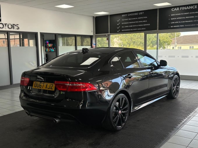 2017 Jaguar Xe