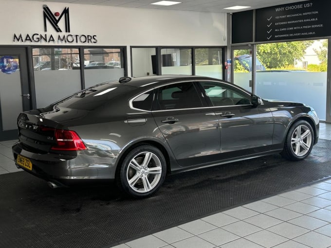 2020 Volvo S90