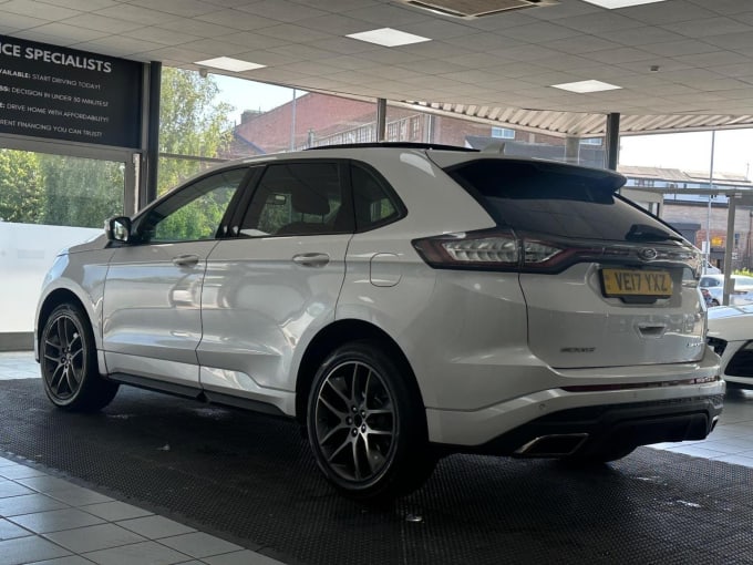 2017 Ford Edge