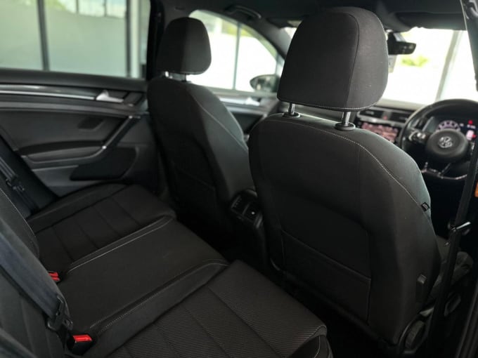 2018 Volkswagen Golf