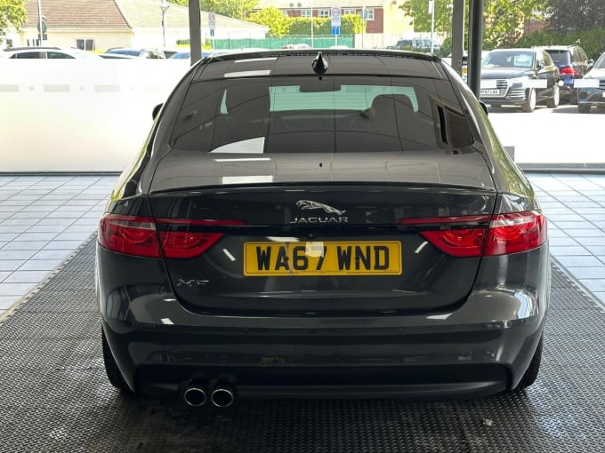 2017 Jaguar Xf
