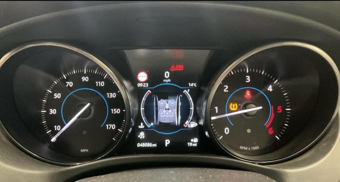 2017 Jaguar Xe