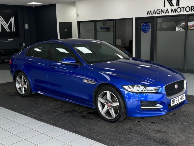2017 Jaguar Xe