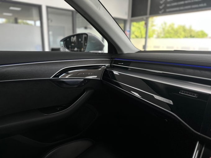 2018 Audi A8