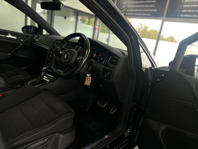 2018 Volkswagen Golf