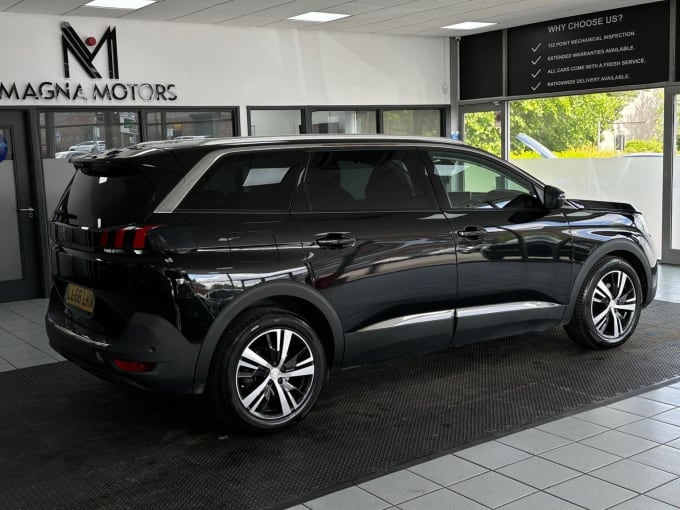 2019 Peugeot 5008
