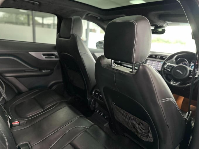 2018 Jaguar F-pace