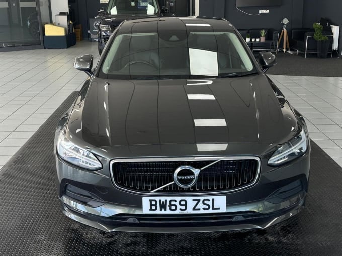 2020 Volvo S90