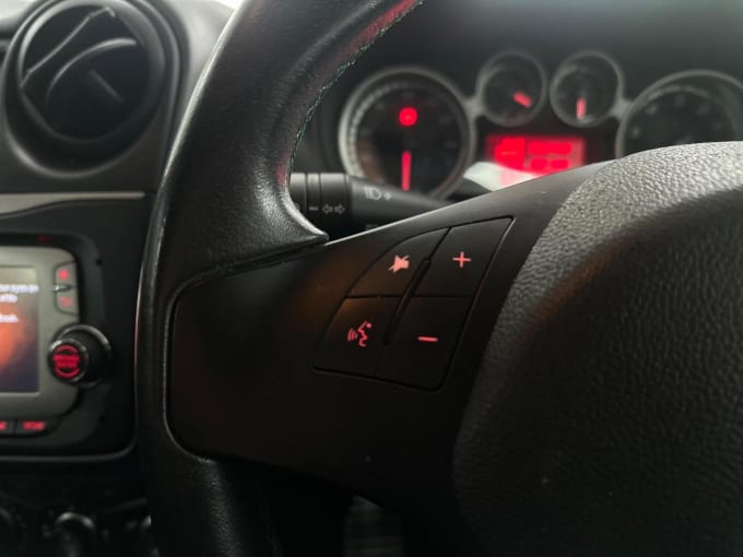 2013 Alfa Romeo Mito