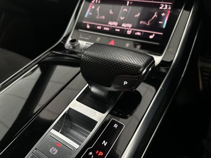 2018 Audi Q8