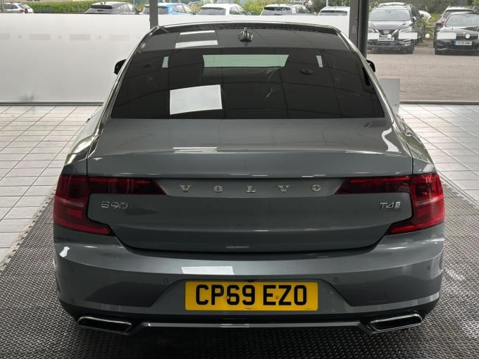 2019 Volvo S90