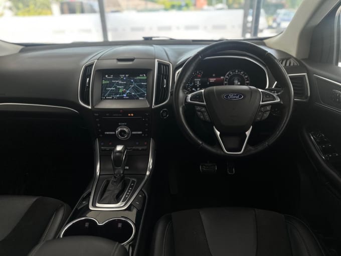 2017 Ford Edge