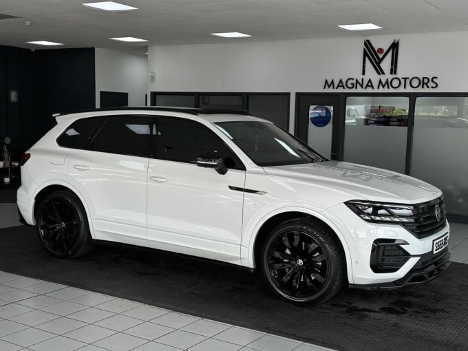 2022 Volkswagen Touareg